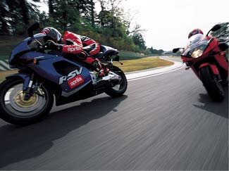 Aprilia babes motor girls 