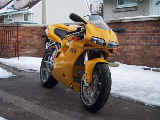 Ducati-748-nice-pics