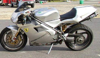 Ducati-748-nice-pics babe