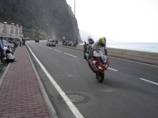 Honda-RSV-Mille babe