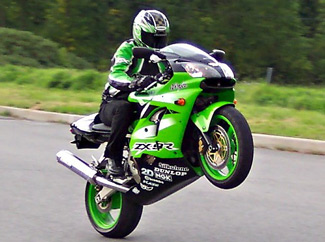 Kawasaki ZX9R-