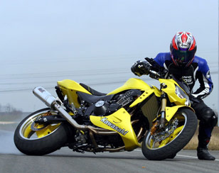 Kawasaki-z1000-nicepics babe