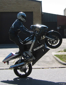 Suzuki GSXR 600 babes motor girls 