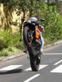 Suzuki GSXR 600 birn-outs