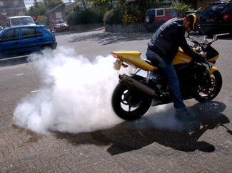 Yamaha YZF R6 babes motor girls 